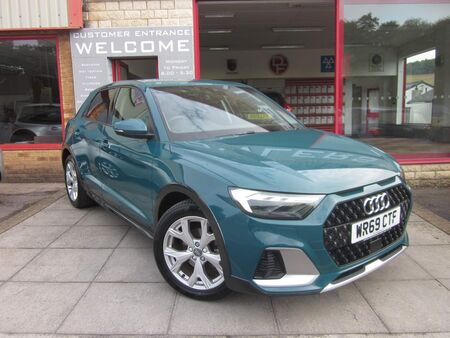 AUDI A1 1.0 TFSI 30 Citycarver S Tronic Euro 6 (s/s) 5dr